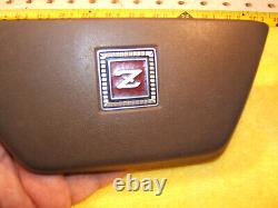 Datsun 1983 280ZX Steering wheel center rubber BROWN Genuine Datsun OEM 1 Pad