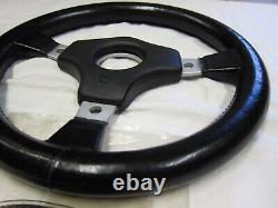 Lamborghini Countach QV, 5000 S Steering wheel with rubber pad