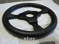 Lamborghini Countach QV, 5000 S Steering wheel with rubber pad