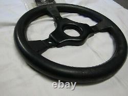 Lamborghini Countach QV, 5000 S Steering wheel with rubber pad