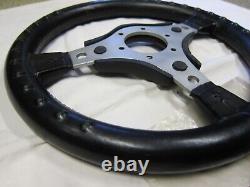 Lamborghini Countach QV, 5000 S Steering wheel with rubber pad