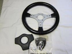 Lamborghini Countach QV, 5000 S Steering wheel with rubber pad