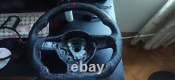 The new carbon fiber steering wheel suitable for Audi R8 TT TTS TTRS 2007-2015